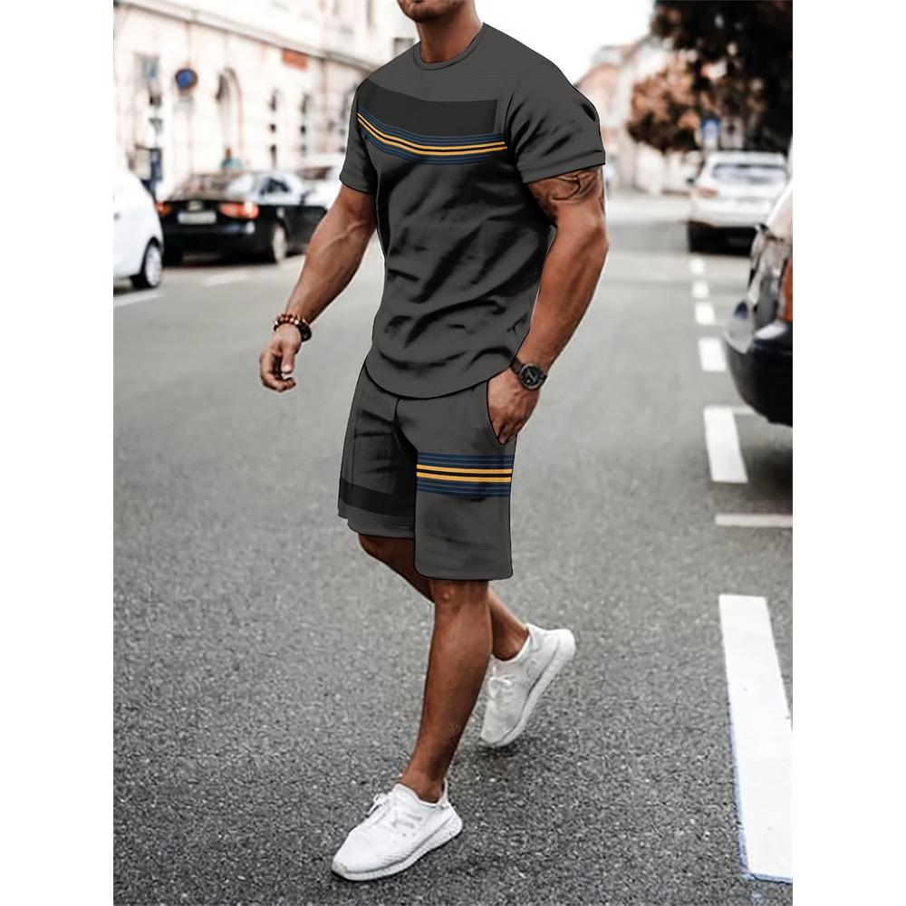 New Men's Short-Sleeve Athletic Shorts Set Crew Neck T-Shirt With Drawstring Shorts Stylish Streetwear Two-Piece Set