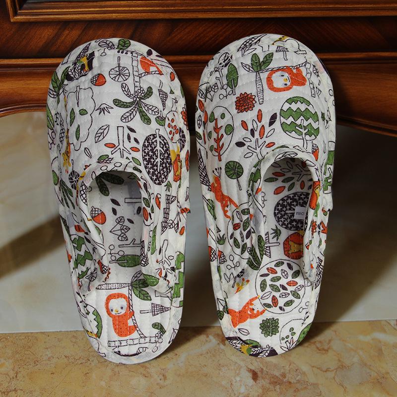 Women's Cotton Foldable Indoor Slippers - Cloth Bottom, Closed Toe, Quiet & Artful Design for All Seasons