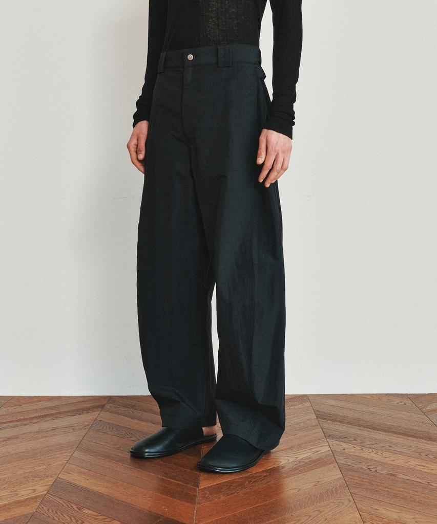 Hoite Rustle Strap Curve Pants (Black)