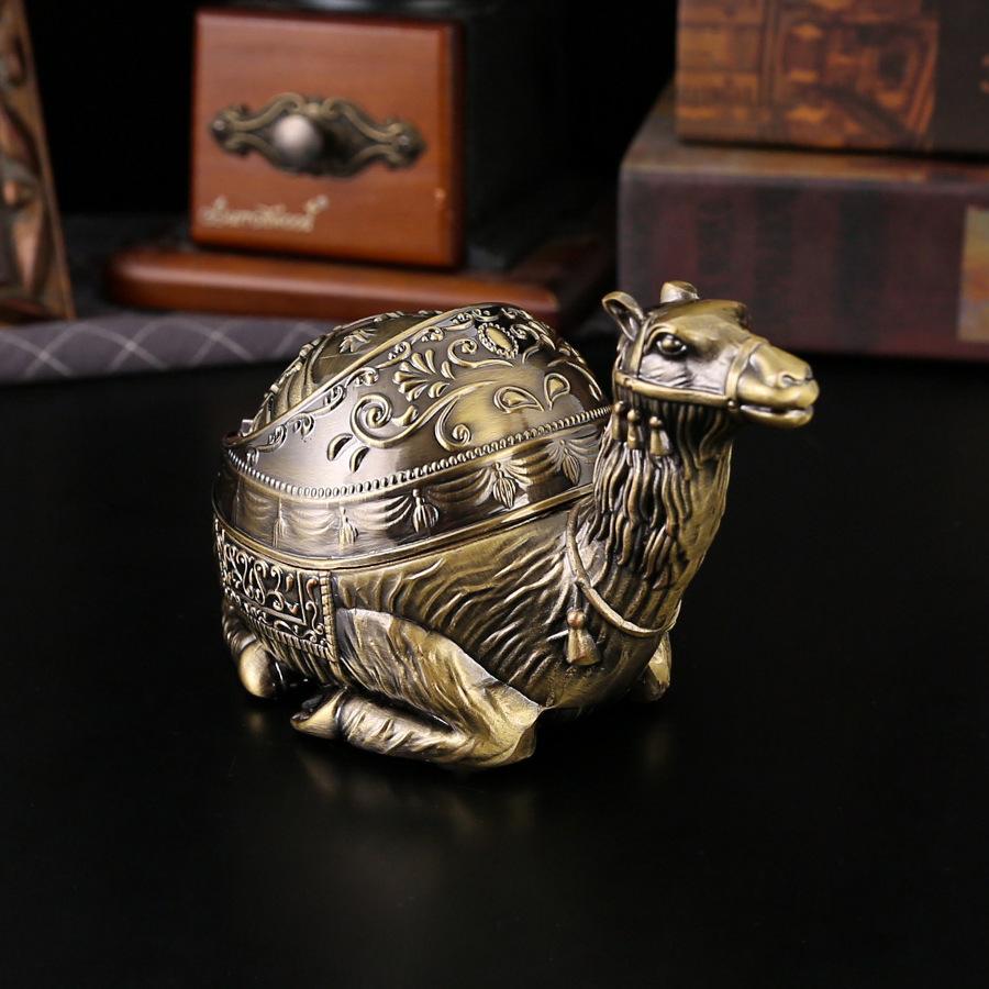 Metal Camel Alloy Ashtray with Lid Creative Personality Trend Home Living Room Office Dust Ashtray