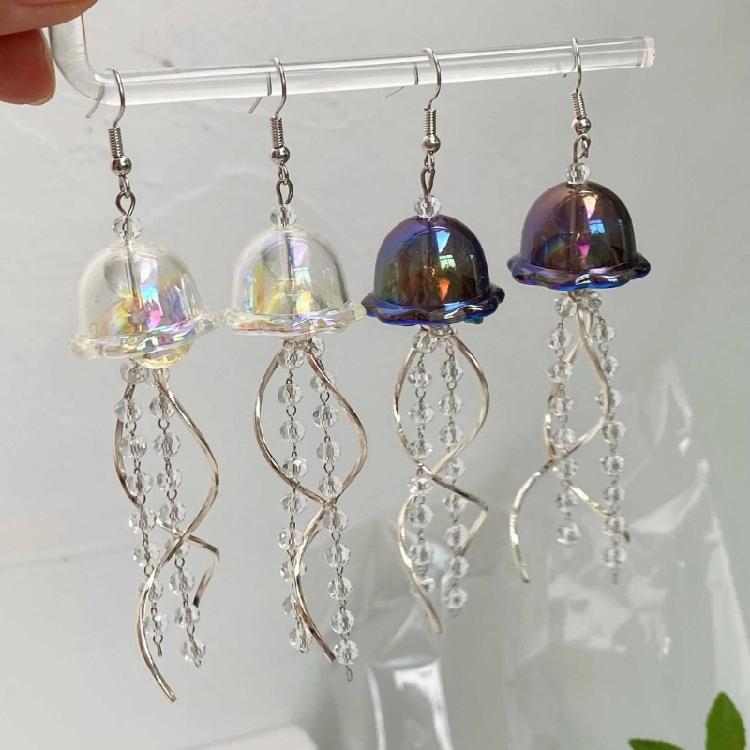 Exquisite Jellyfish Charm Earrings Personalized Jellyfish Pedant Earring Elegant Dangle Ear Hook for Stylish Outfits