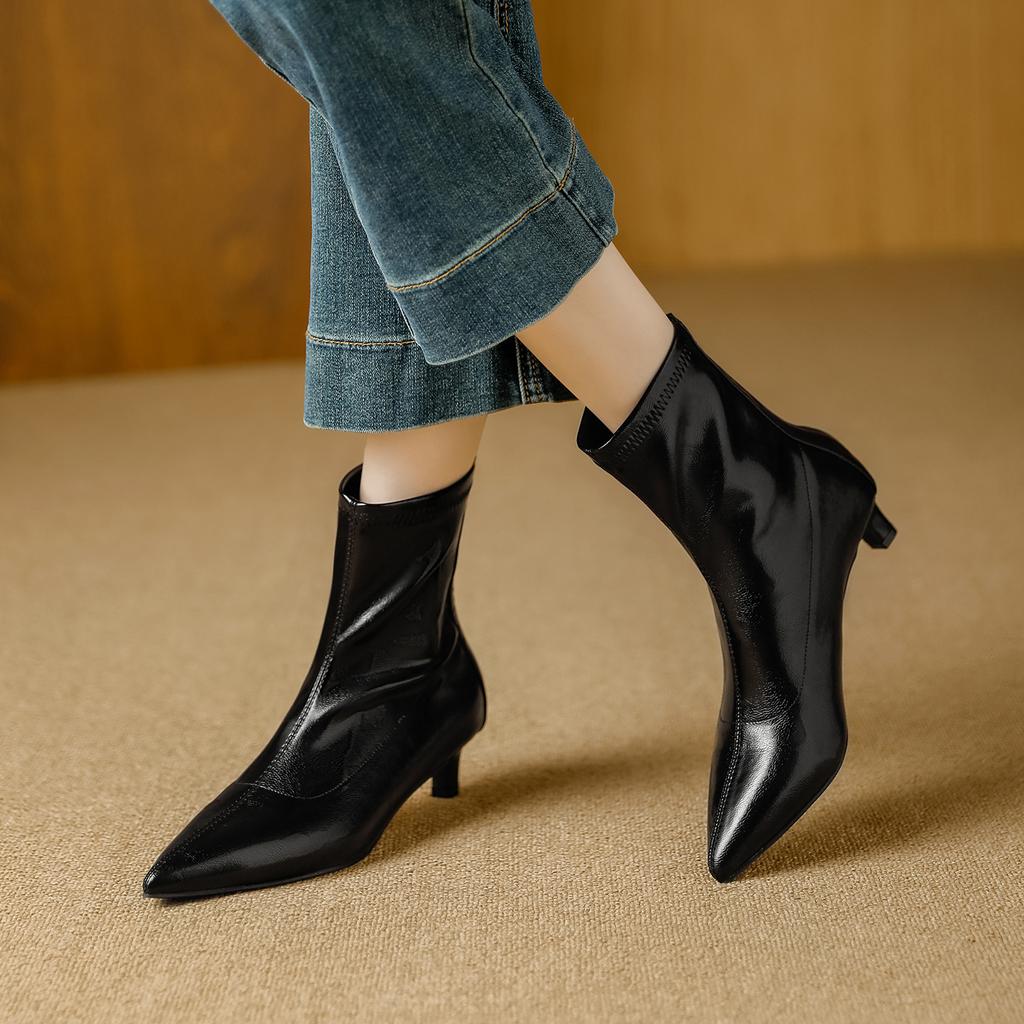 Korean Version of Temperament Rear Zipper Pointed Short Boots Women's Soft Leather Autumn and Winter Versatile Fashion Commuter Chelsea Elastic Boots