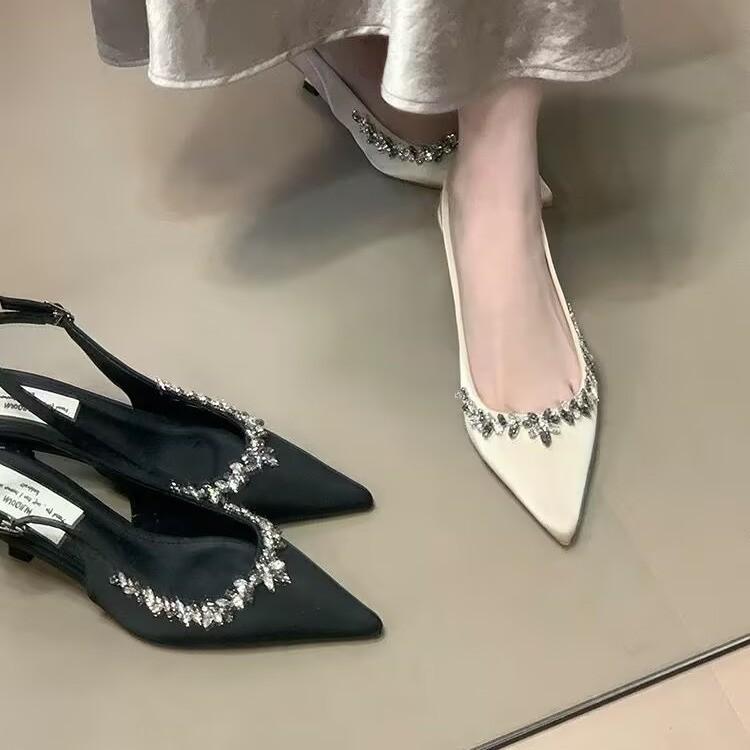 Spring and summer new pointed rhinestone fashion high heels stiletto with sexy temperament semi-drag cool slippers outside