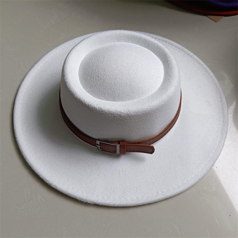 2026 Fedora Hat Winter Round Convex Flat Top Belt Accessories Rose Red Felt Jazz Hat for Men and Women Fedora Gorras