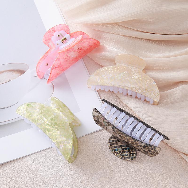 Iridescent Plaid Mother-of-Pearl Shark Clip: Durable, Elegant, Versatile Hair Accessory for Updos and Daily Use.