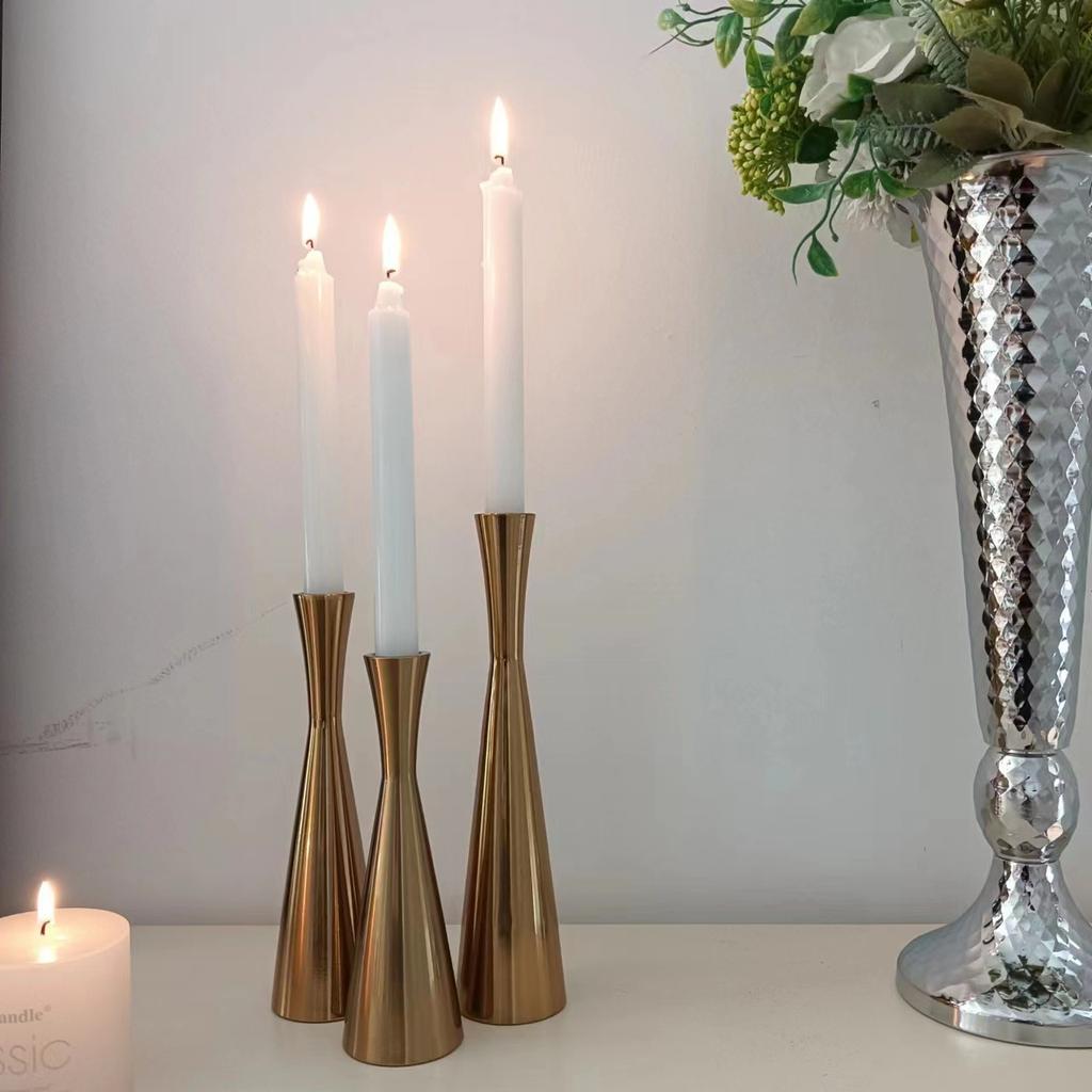 Creative Iron Candlestick, Waist-Slimming Art Decoration, Home Decoration