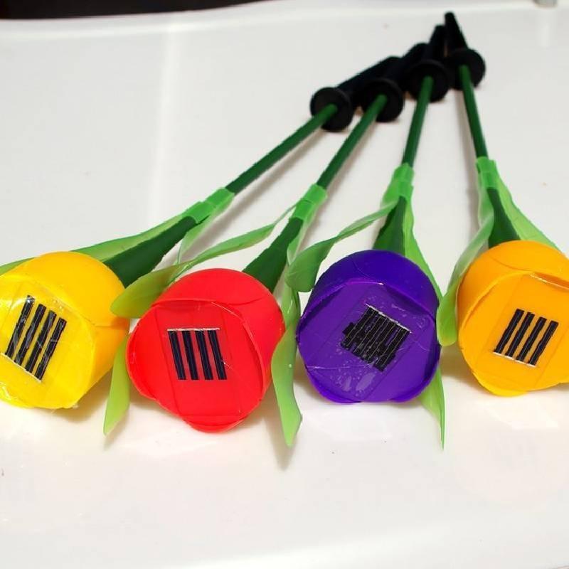 Outdoor Solar Lawn Light With 12-16 Hour Continuous Illumination Energy Efficient