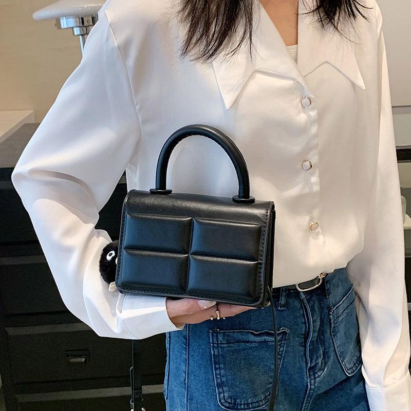 Summer New Fashion Niche Solid Color Flip Small Square Bag Portable Shoulder Oblique Span Women's Bag