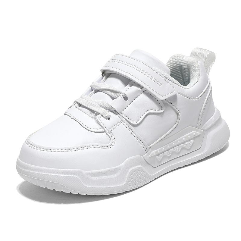 Board shoes new sports shoes little white shoes shoes leather surface girls children middle aged older boys autumn and winter