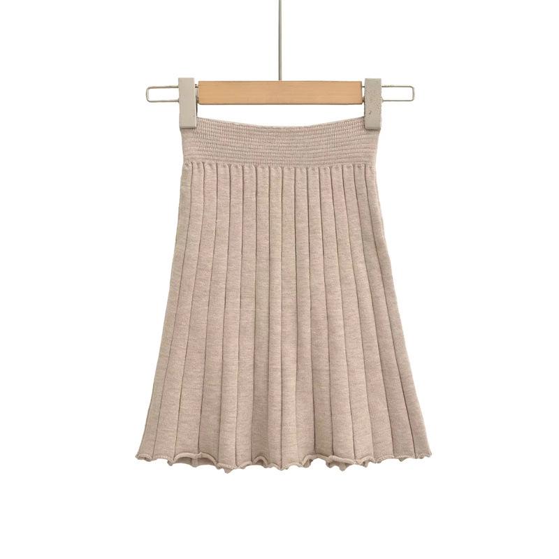 Elegant Korean Style A-Line Knit Skirt: High-Waisted, Slimming, Pleated, Versatile, Age-Reducing - Autumn/Winter 2025 Collection.