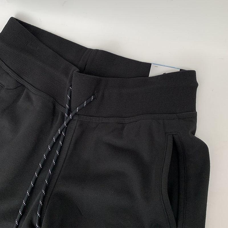 adidas Gestrickte Jogginghose Damen Schwarz Moderate Bündchenhose AJ4586