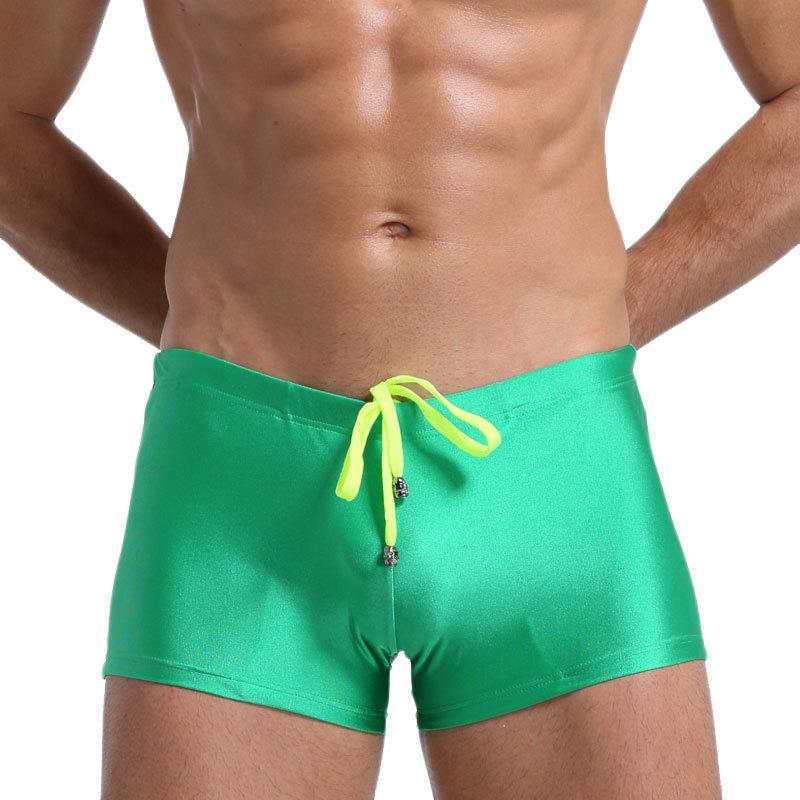 Herren Frühling Sommer Mode Gestreiftes Design Atmungsaktiv Schnelltrocknend Schwimmende Flachboden Unterhosen