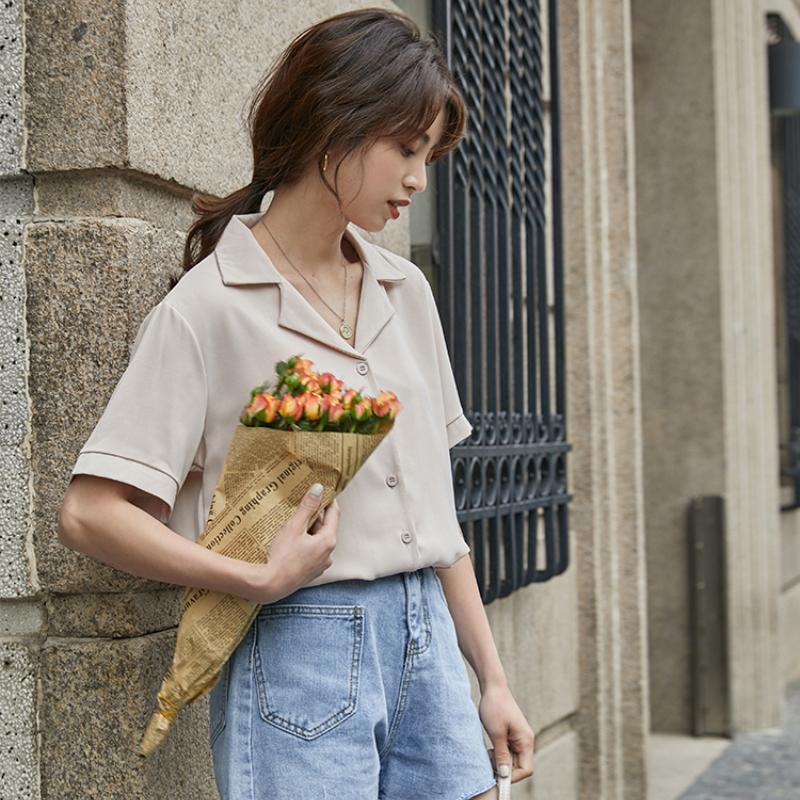 Camicetta da donna Camicetta alla moda a maniche corte con scollo a V, casual, da ufficio, camicie bianche, top in stile coreano giapponese