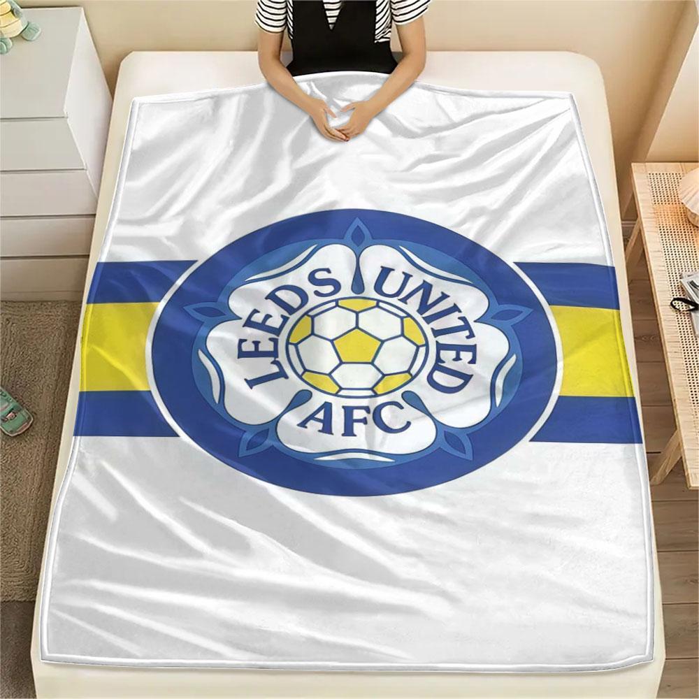 LUFC Logo Blanket, High Quality Comfortable for All Seasons, Home Decor, Warmth and Comfort