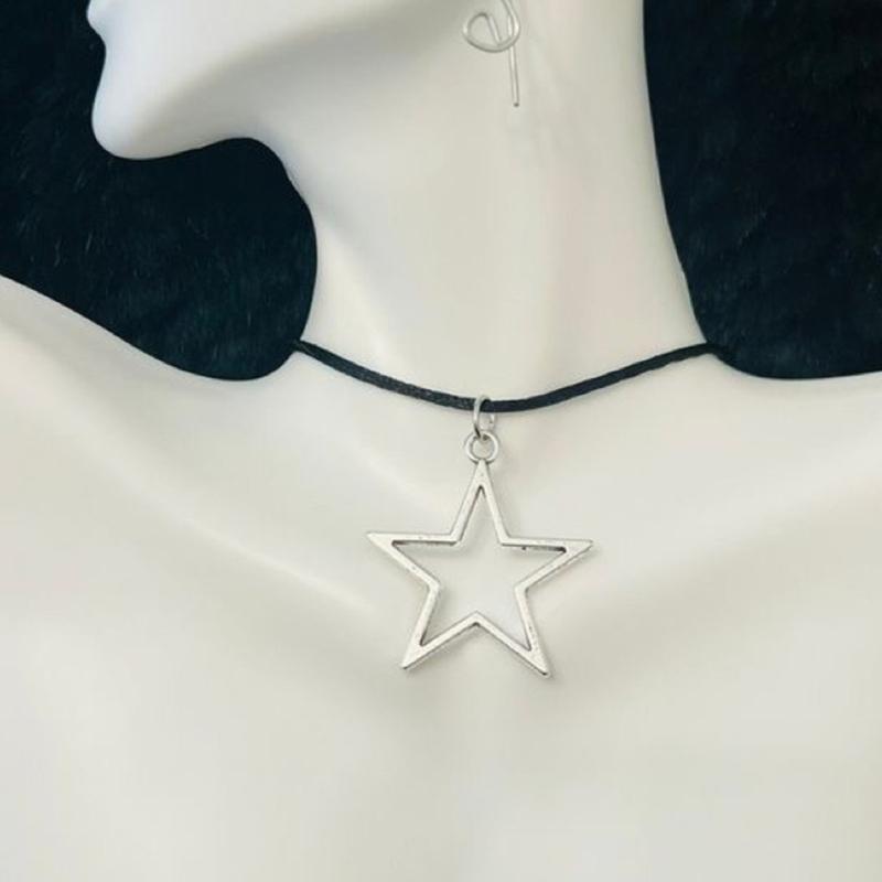 Y2K Star Pendant Necklace Wax Chain Choker Necklace for Men Women Fashionable Hollow Star Pendant Necklace Jewelry Gift