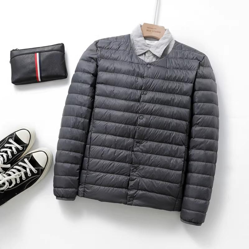 

Легкая мужская куртка пуховик большого размера, круглый вырез, ультратонкая, без воротника, для среднего и пожилого возраста. 3XL