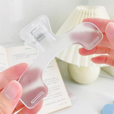 1pc Plastic Large Book Clip Simple Reading Aid Fixed Book Holder Bookmarks Creative Design Practical Note Holder