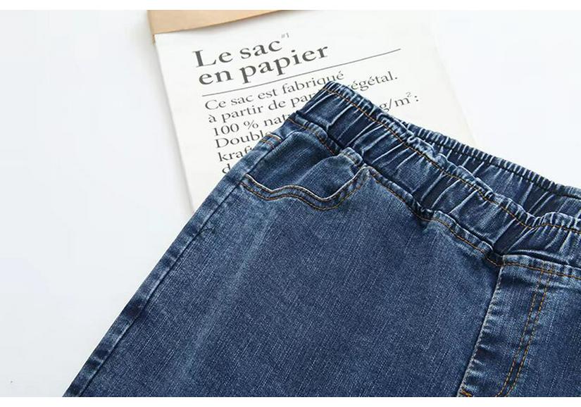 Spring 2022 Plus Size High Waist Rhinestone Embellished Denim Cropped Pants for Women