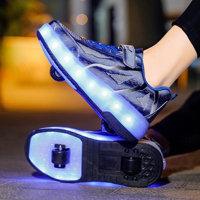 Kids Self-Propelled Roller Shoes With Retractable