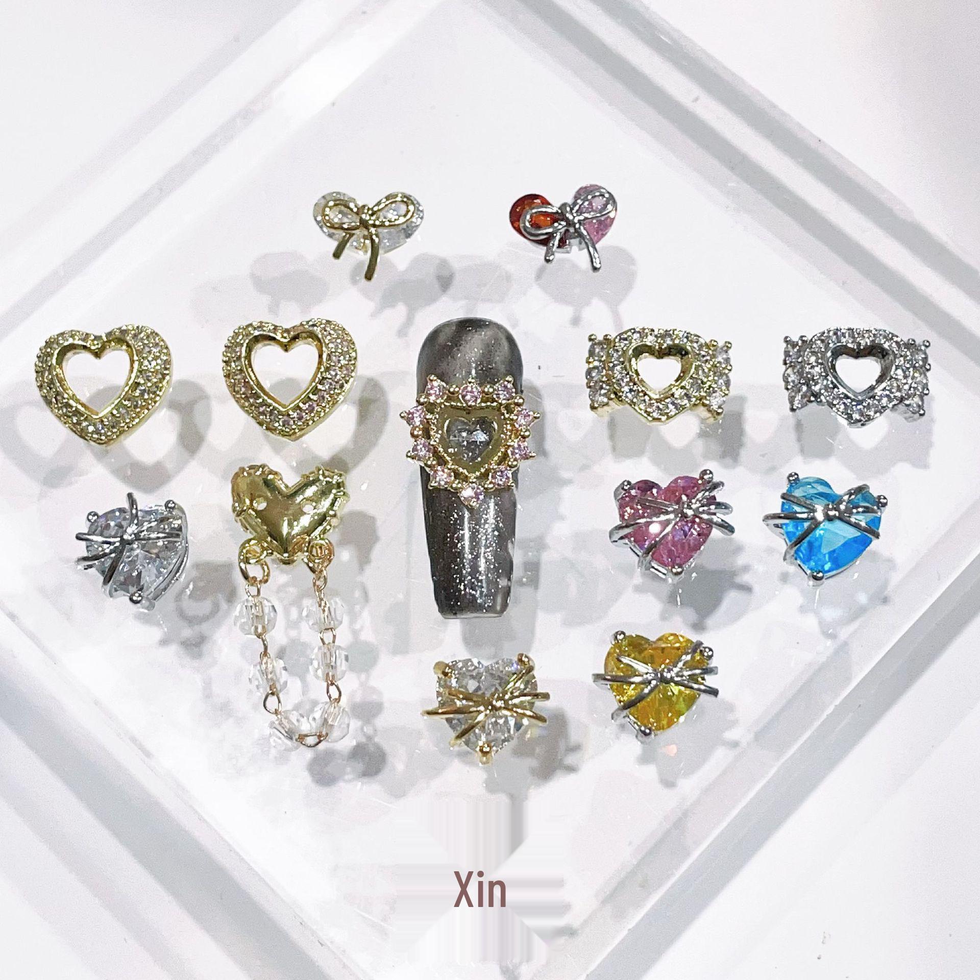

Rhinestone Rose DIY Nail Patch Jewelry: Sweet Girl Heart Zircon Nail Art Accessories