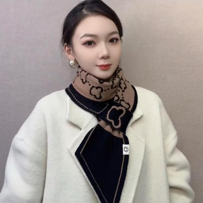 Womens Knitted Triangle Scarf Winter Warmth Stylish Geometric Lightweight Neck Warmer Students
