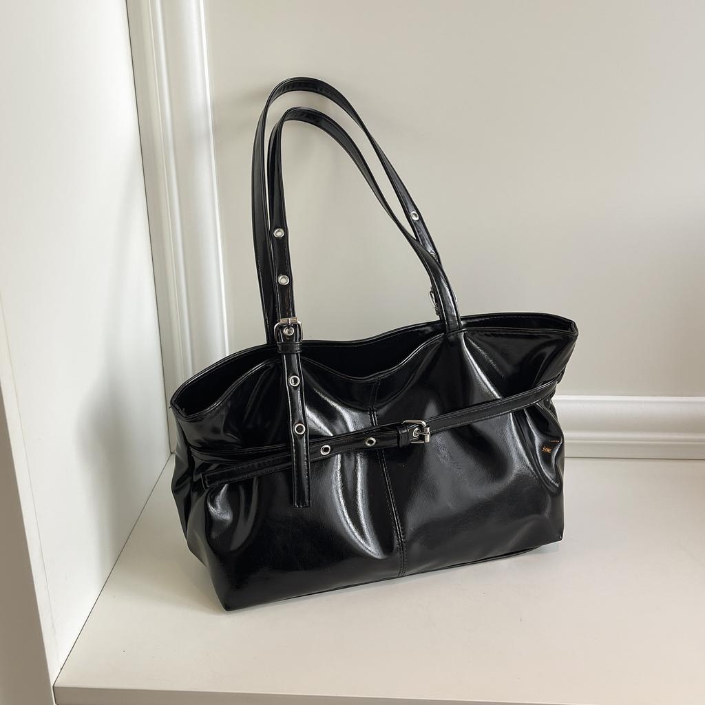 Retro Solid Color Faux Leather Shoulder Bag for Women, Chic Belt Buckle Clutch Handbag, Spacious Daily Commute Tote