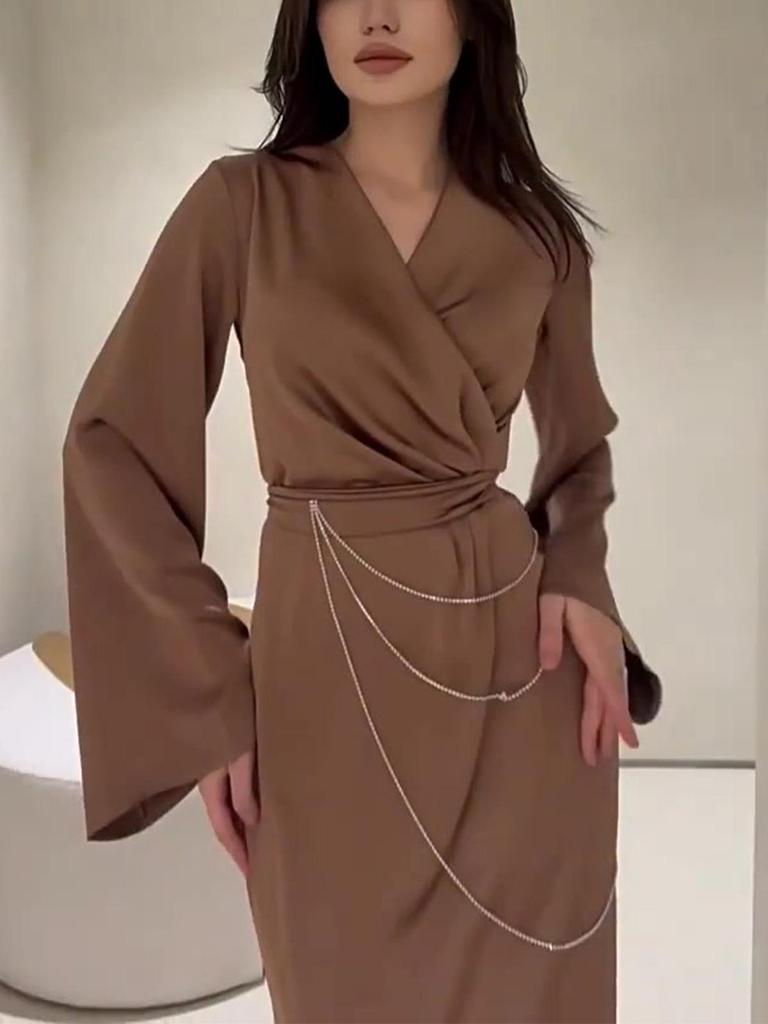 2025 Spring Women's Solid Color Satin Long Dress with Chain Waist