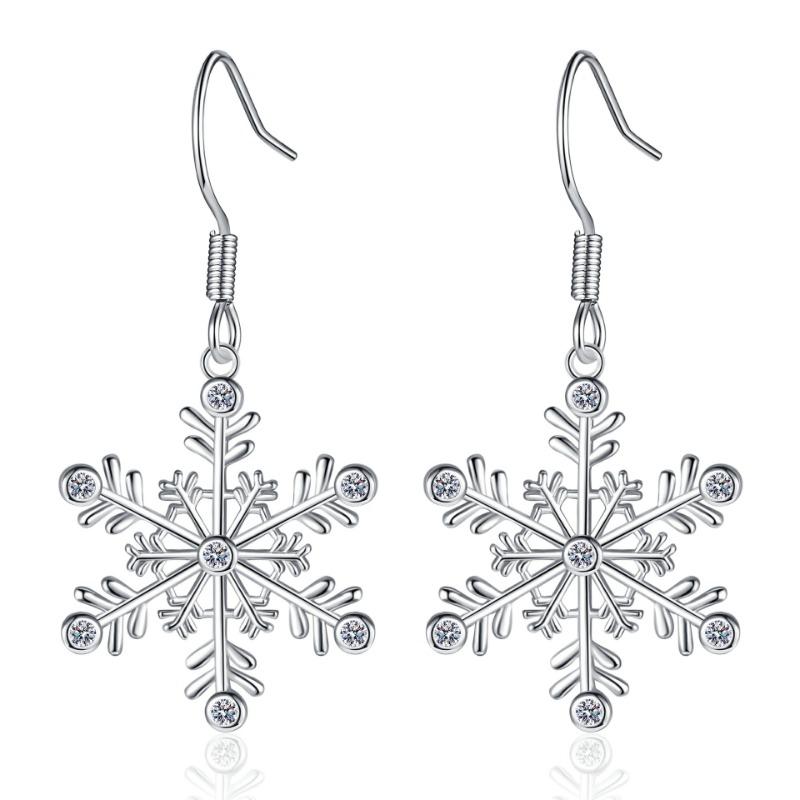 New Christmas Earrings Niche Design Versatile Snowflake Pendant Exquisite Fashionable Earrings