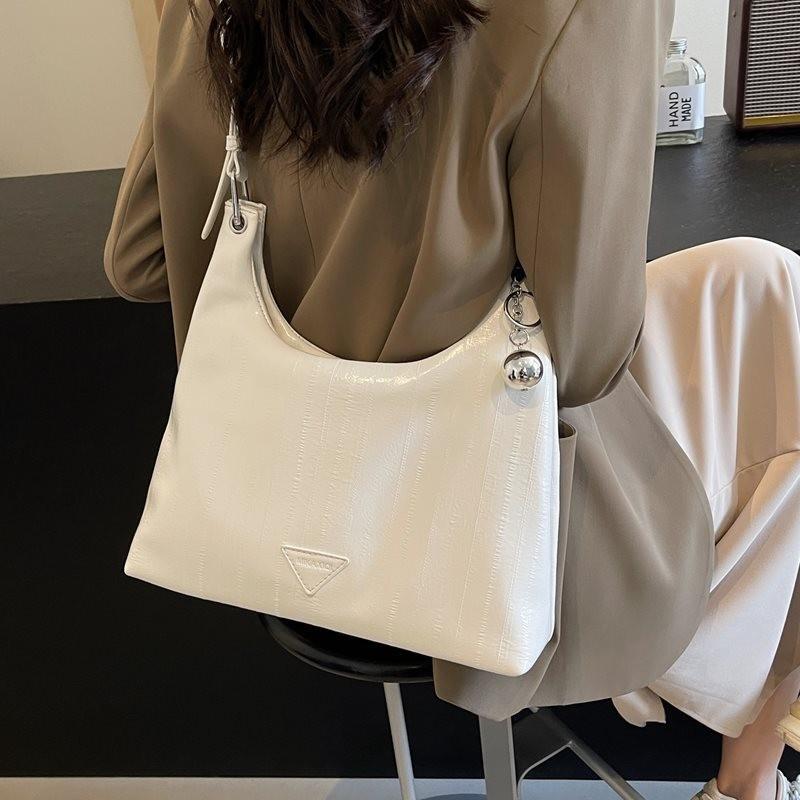 Stylish Silver Minimalist Large Capacity Tote Bag For Casual Everyday Use