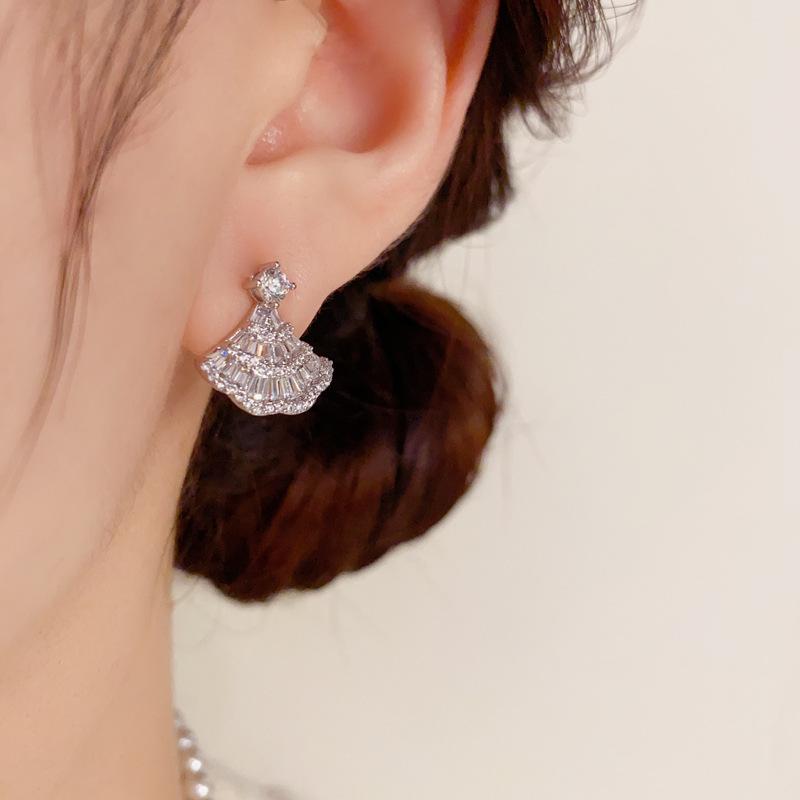 S925 Silver Needle Zircon Fan-Shaped Stud Earrings for Women - Exquisite, Versatile, and Super Shiny