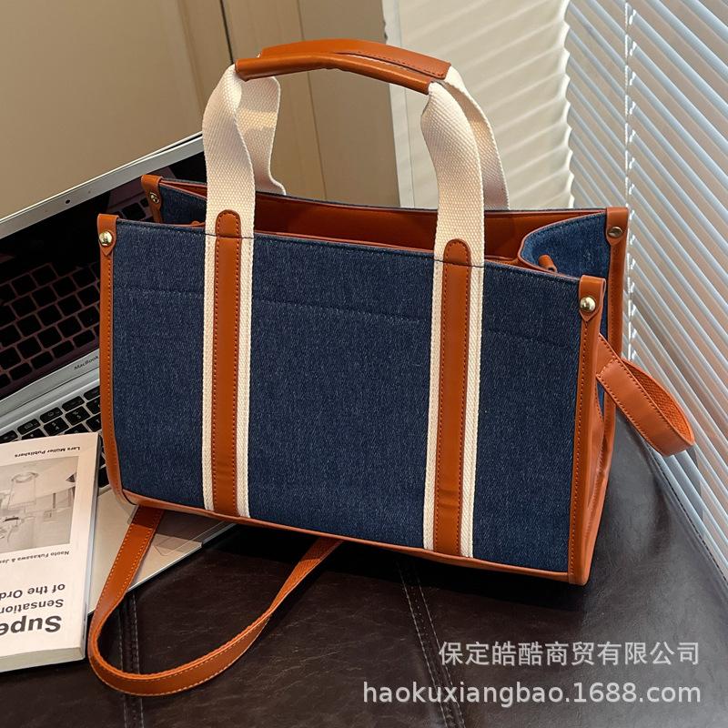 Denim Bag Women's Large Capacity 2025 New Autumn and Winter Casual Messenger Bag Portable Contrasting Color Commuter Tote Bag