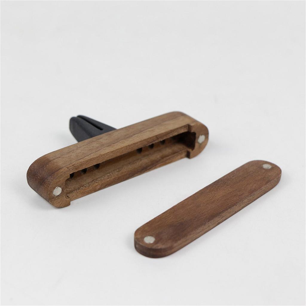 Wooden Car Air Fresheners Vent Clip Designs with Essential Oils Vehicle Scent Comfortable Scent for Elegant Car Interior