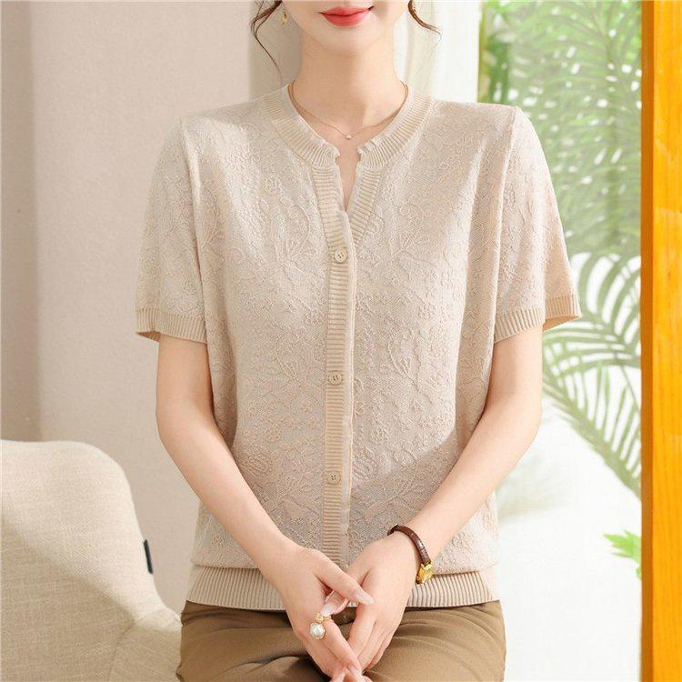 Stylish Ice Silk Short-Sleeved T-Shirt for Middle-Aged and Elderly Women