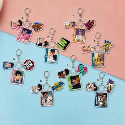 8 Stück Schlüsselanhänger 3-in-1 Polaroid-Stil Echter Fotorahmen Niedliche Cartoon-Puppe Buntes Namensschild Dreifacher Anhänger Schlüsselanhänger für Taschen, SKZ Merch STAY Geschenk