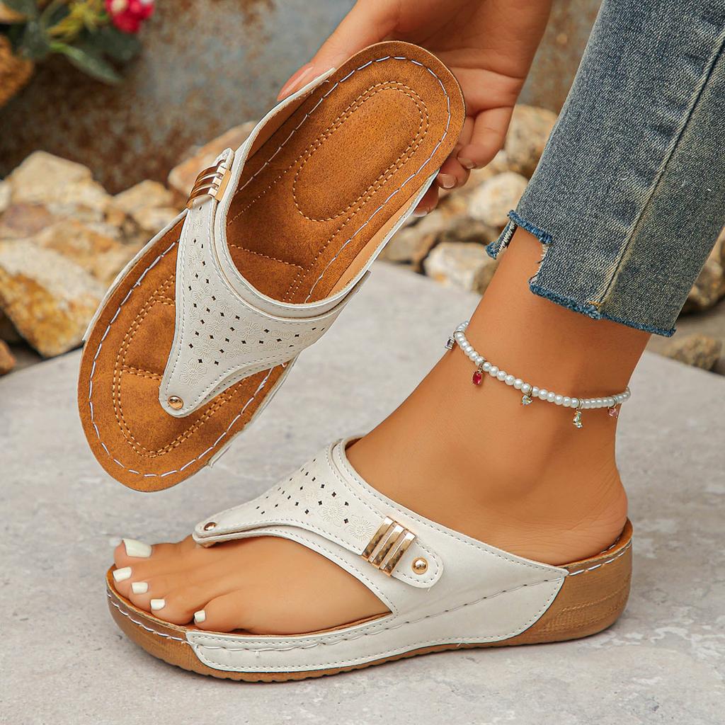 Women'S Flip Flops With Platform Heels Stylish And Casual Sandals Women Comfortable Arch Support Womens Beach Sandals Size 11
