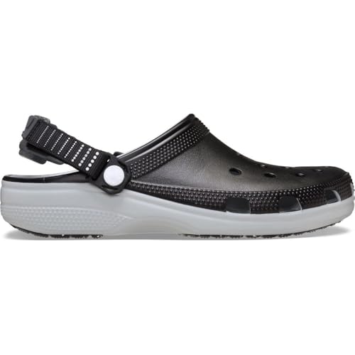 Crocs Classic Turbo Clog, Black, 25cm