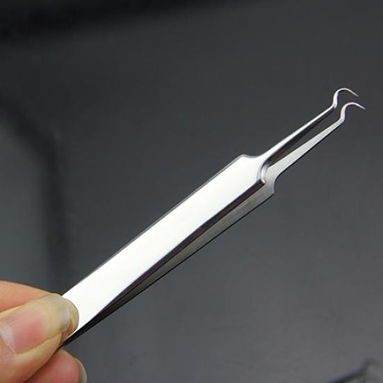 

Curved Stainless Steel Blackhead Acne Pimple Clip Remover Face Cleaner Tool