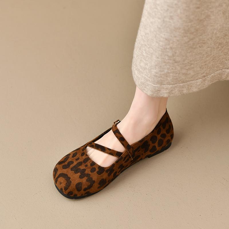 Retro round head shallow mouth double one-word buckle Mary Jane shoes, new ladyshoes in spring and autumn, evening casual single shoes