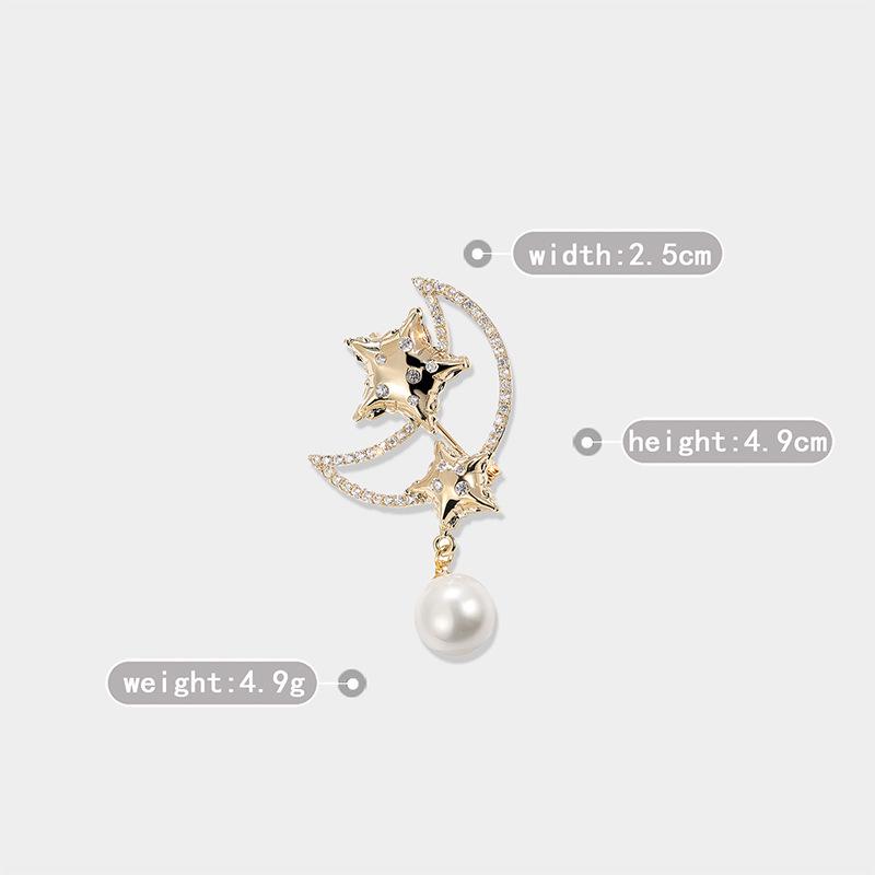 Elegant Moon Brooch with Zircon and Pearl Star Pin