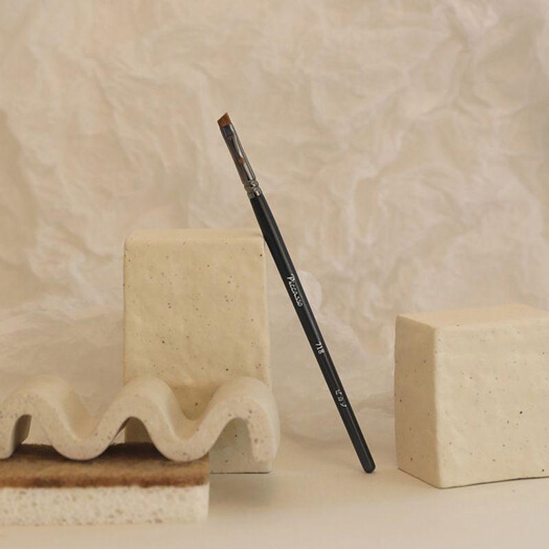 

Piccasso 718 Eyebrow 718 eyebrow