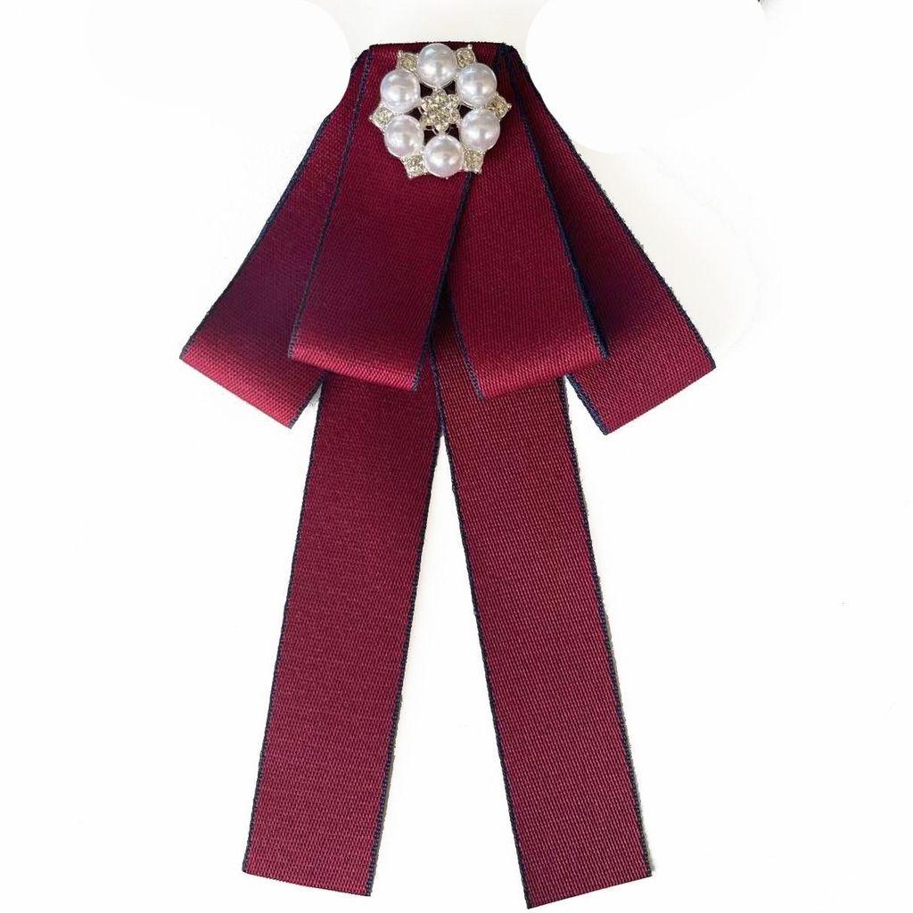 College Style Butterfly Bow Tie For Women With Silk Polyester Material For Graduation Photos