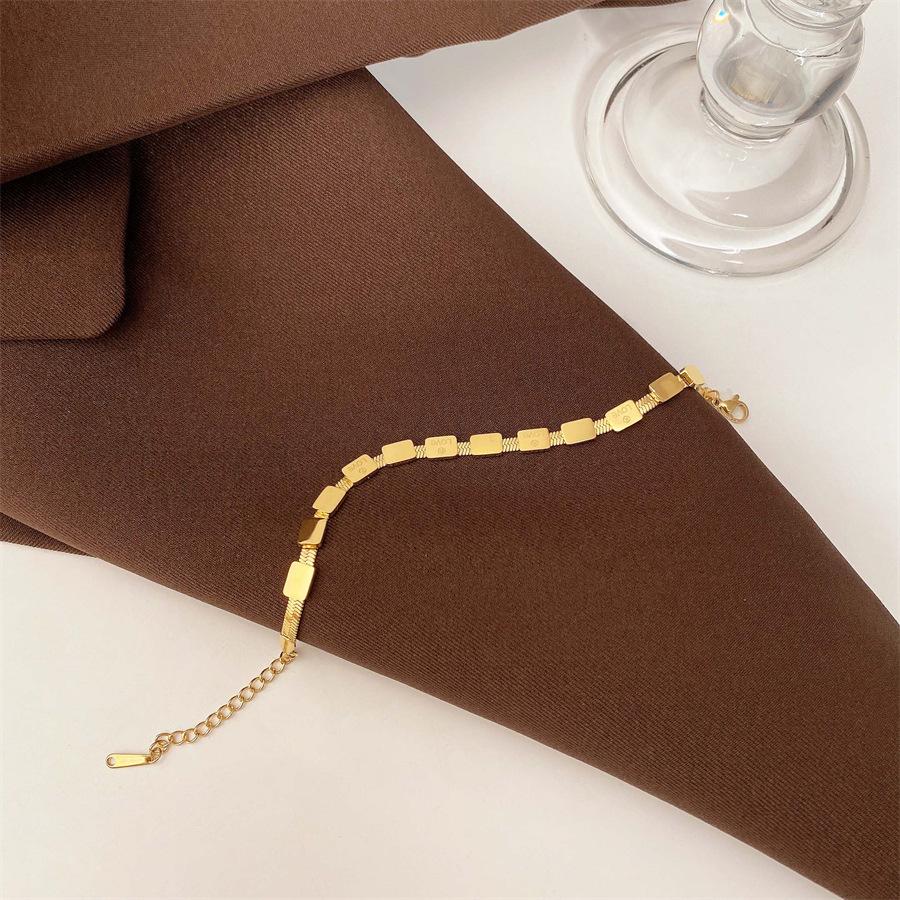 Titanium Steel Does Not Lose Color Light Luxury Square LOVE Bracelet Versatile Ins Temperament Cold Wind Bracelet