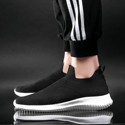 Außenhandel Herrenschuhe 2025 Frühling und Sommer Einschlupf Flyknit Schuhe Herrenmode Sport und Freizeit Elastische Socken Schuhe Herren