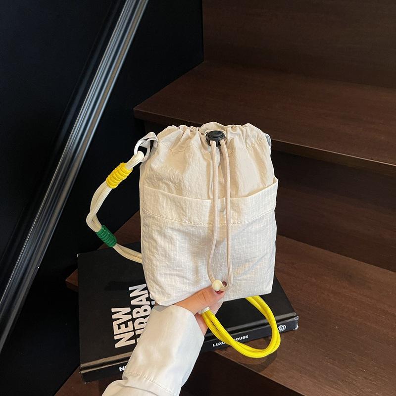 Outdoor Travel Multi-Functional Kettle Water Cup Bag Autumn And Winter Light Sports Messenger Bag Women S Cycling Bag Shoulder Mobile Phone Bag