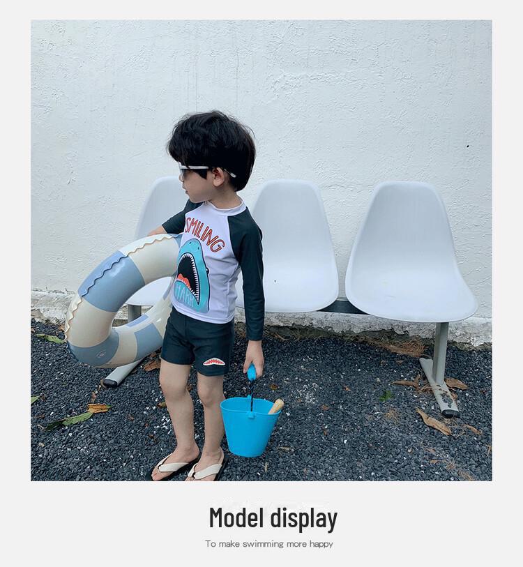 2024 Kinder Feiertags Langarm Baby Hai Sonnenanzug mit Shorts - Jungen UV-Schutz Strand Bademode