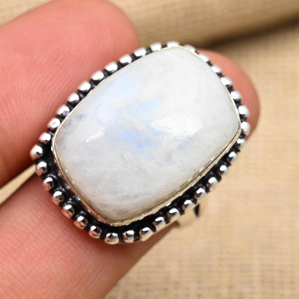 Nádherné ručne vyrábané šperky Rainbow Moonstone Gemstone zo striebra 925