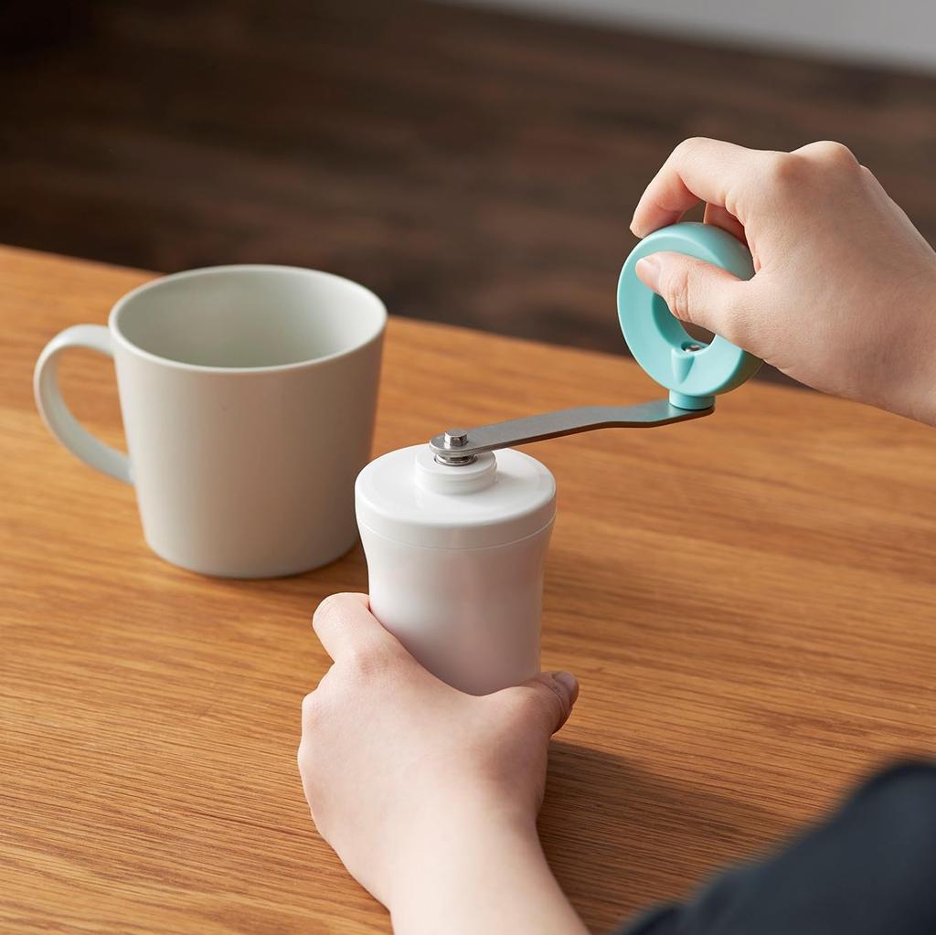 Sururu Portable Tea Mill, Manual Ceramic Mill, for Green Tea, Black Tea, and Roasted Tea, Grinds Whole Tea Leaves to Powder, No Teapot Required,