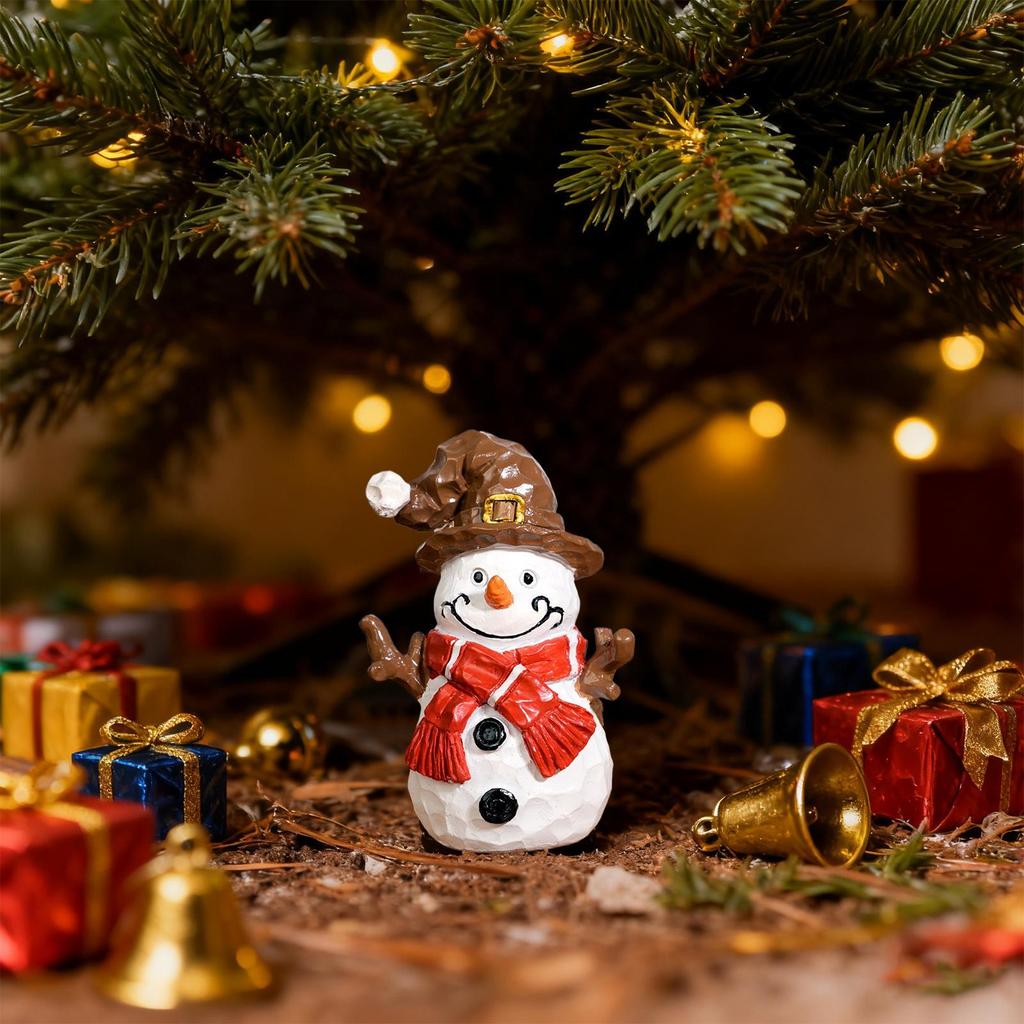 Christmas Mini Resin Figurines Miniatures Santa Claus Snowman Elk Ornament Micros Landscape Merry Xmas Ornament Decoration 2026