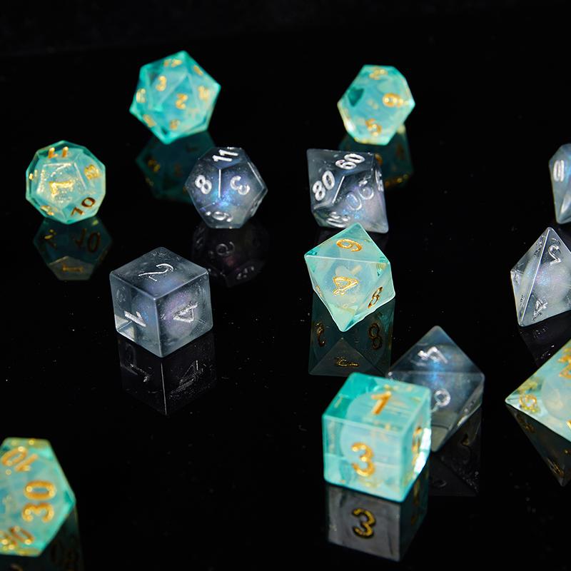 7Pcs Resin Dice Set Polyhedral Dice Handmade Sharp Edge Dice For Rpg
