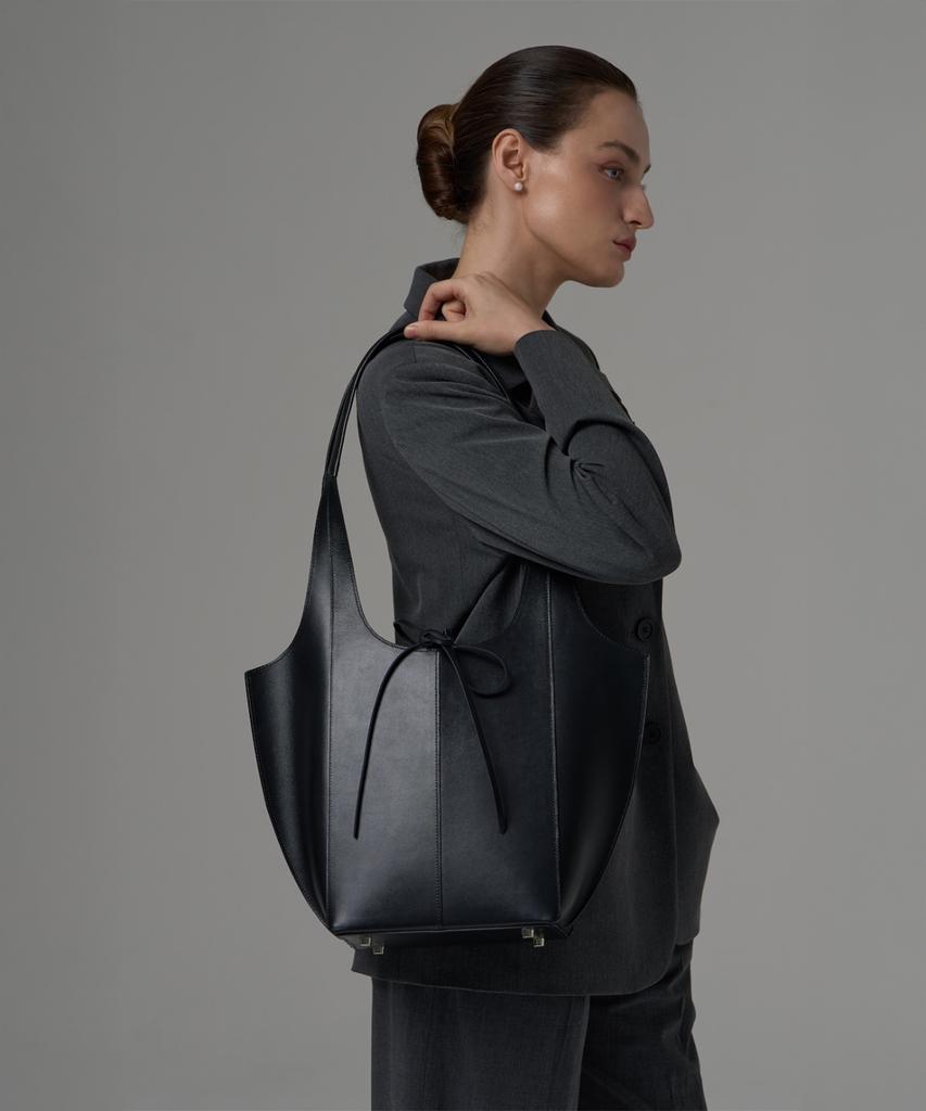 Zema Élever Le Quotidien Onnete Tote Bag M - Midnight Black (Onnete Tote Bag M)